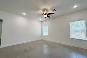 1901 S Lamar, Denison, TX 75021 - Photo 6