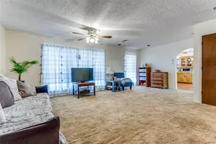 723 N Ray St, Alvarado, TX 76009 - Photo 6