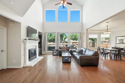 6828 Shoreway Drive, Grand Prairie, TX 75054 - Photo 12