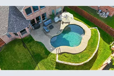 6828 Shoreway Drive, Grand Prairie, TX 75054 - Photo 2