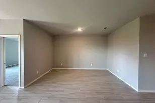 4213 Subtle Crk Ln, Fort Worth, TX 76036 - Photo 4