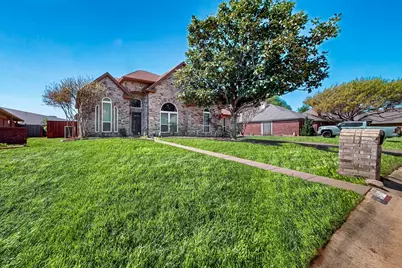 622 Meadowcrest Drive, Highland Village, TX 75077 - Photo 2