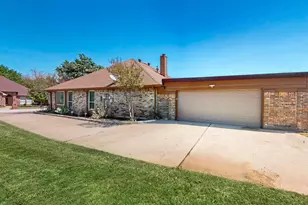 622 Meadowcrest Dr, Highland Village, TX 75077 - Photo 38