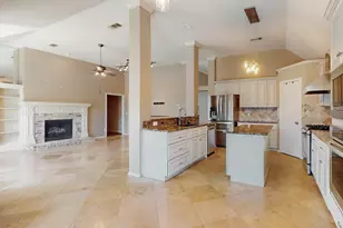 622 Meadowcrest Dr, Highland Village, TX 75077 - Photo 12