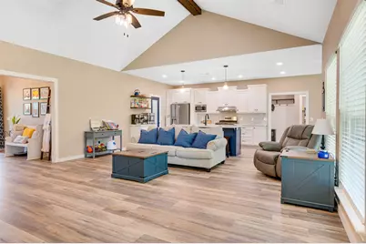 341 Private Road 44005, Blossom, TX 75416 - Photo 8