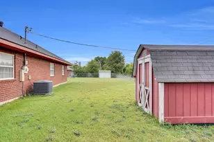 512 Bluebird Ln, Red Oak, TX 75154 - Photo 28