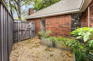 6306 Kelly Cir, Garland, TX 75044 - Photo 36