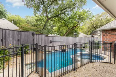 6306 Kelly Circle, Garland, TX 75044 - Photo 28