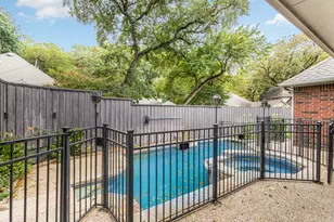 6306 Kelly Cir, Garland, TX 75044 - Photo 28