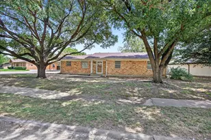1207 Royal Dr, Kaufman, TX 75142 - Photo 14
