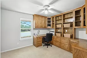 1330 Laredo Ct, Denton, TX 76205 - Photo 30