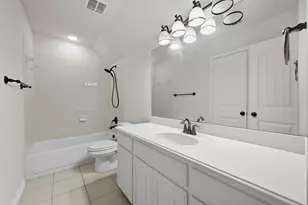 447 Dry Canyon Dr, Frisco, TX 75034 - Photo 18