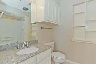 7450 Holly Hill Dr, Dallas, TX 75231 - Photo 24