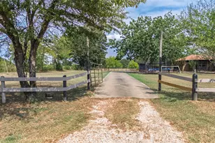 811 County Road 3341 S, Sulphur Springs, TX 75482 - Photo 22