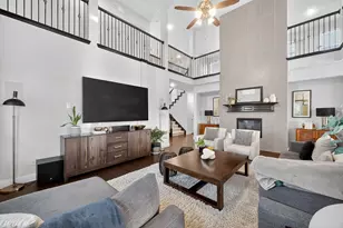 8336 Blue Periwinkle Ln, Fort Worth, TX 76123 - Photo 8