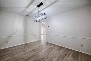 24 Mullaney St, Greenville, TX 75402 - Photo 12