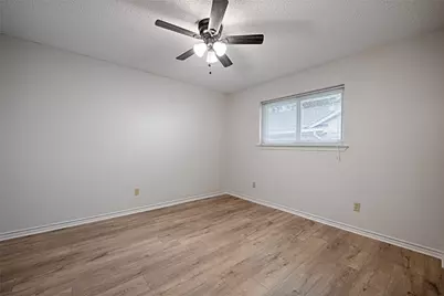 24 Mullaney Street, Greenville, TX 75402 - Photo 34