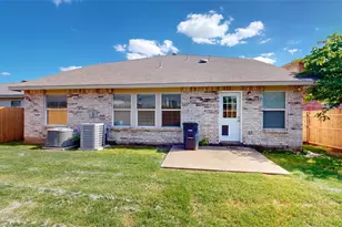 1913 Elk Lake Tr, Fort Worth, TX 76247 - Photo 36