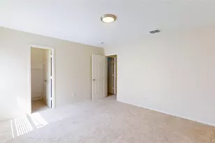 1913 Elk Lake Tr, Fort Worth, TX 76247 - Photo 32