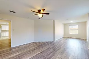 1913 Elk Lake Tr, Fort Worth, TX 76247 - Photo 16