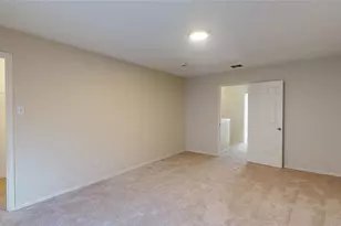 1913 Elk Lake Tr, Fort Worth, TX 76247 - Photo 34