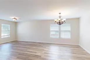 1913 Elk Lake Tr, Fort Worth, TX 76247 - Photo 10