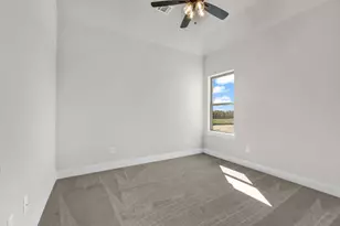 1048 Arbor Vista Dr, Azle, TX 76020 - Photo 18