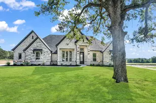 1048 Arbor Vista Dr, Azle, TX 76020 - Photo 2