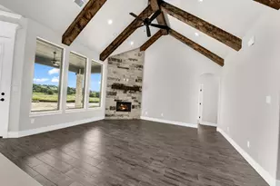 1048 Arbor Vista Dr, Azle, TX 76020 - Photo 8