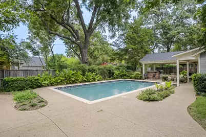 311 E Marvin Avenue, Waxahachie, TX 75165 - Photo 28