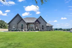 1052 Arbor Vista Dr, Azle, TX 76020 - Photo 2