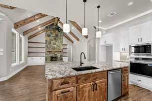 1052 Arbor Vista Dr, Azle, TX 76020 - Photo 12