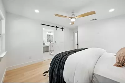 6912 Town North Drive, Dallas, TX 75231 - Photo 16