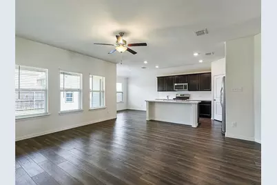 910 Torrey Avenue, Princeton, TX 75407 - Photo 10