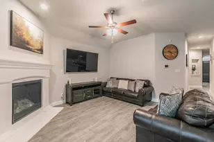 213 Gill Point Ln, Aledo, TX 76008 - Photo 16