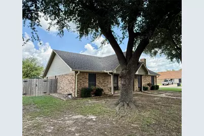 1012 Lincoln Drive, Sulphur Springs, TX 75482 - Photo 2