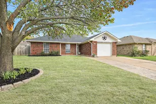 824 Brookhaven Dr, Royse City, TX 75189 - Photo 1