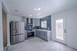 13871 Brookgreen Dr, Dallas, TX 75240 - Photo 2