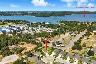 1404 Beach Dr, Azle, TX 76020 - Photo 2