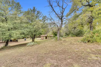 2016 Adams Lane S, Azle, TX 76020 - Photo 10