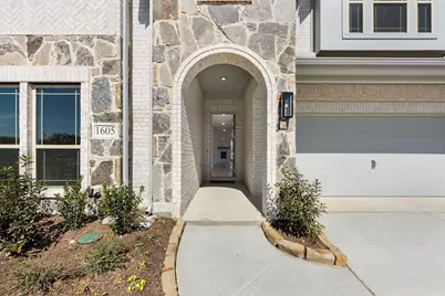 1605 Community Drive, Cedar Hill, TX 75116 - Photo 4