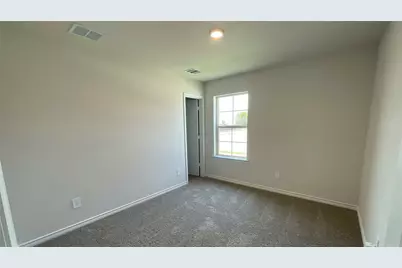 560 Clear Rain Street, Lavon, TX 75166 - Photo 10