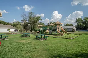 801 E Main St, Tioga, TX 76271 - Photo 34