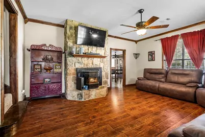 801 E Main Street, Tioga, TX 76271 - Photo 6