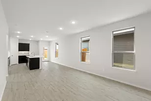 1733 Mdw Crst Dr, Aubrey, TX 76227 - Photo 16