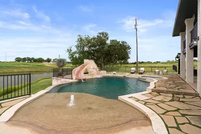 2402 Country Club Road, Ennis, TX 75119 - Photo 28
