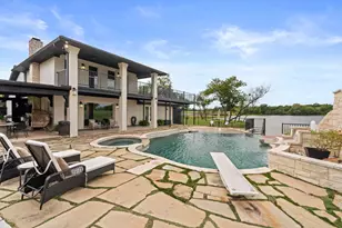 2402 Country Club Rd, Ennis, TX 75119 - Photo 26