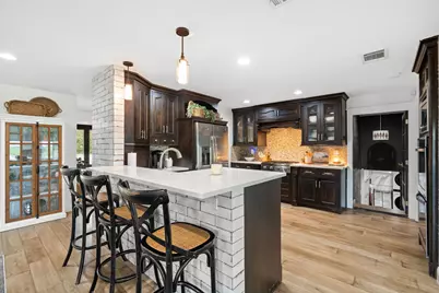 2402 Country Club Road, Ennis, TX 75119 - Photo 4