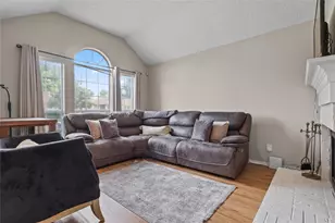 108 Hunter Dr, Cedar Hill, TX 75104 - Photo 6