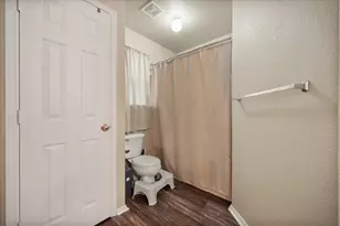 308 Faith Ct, Burleson, TX 76028 - Photo 26